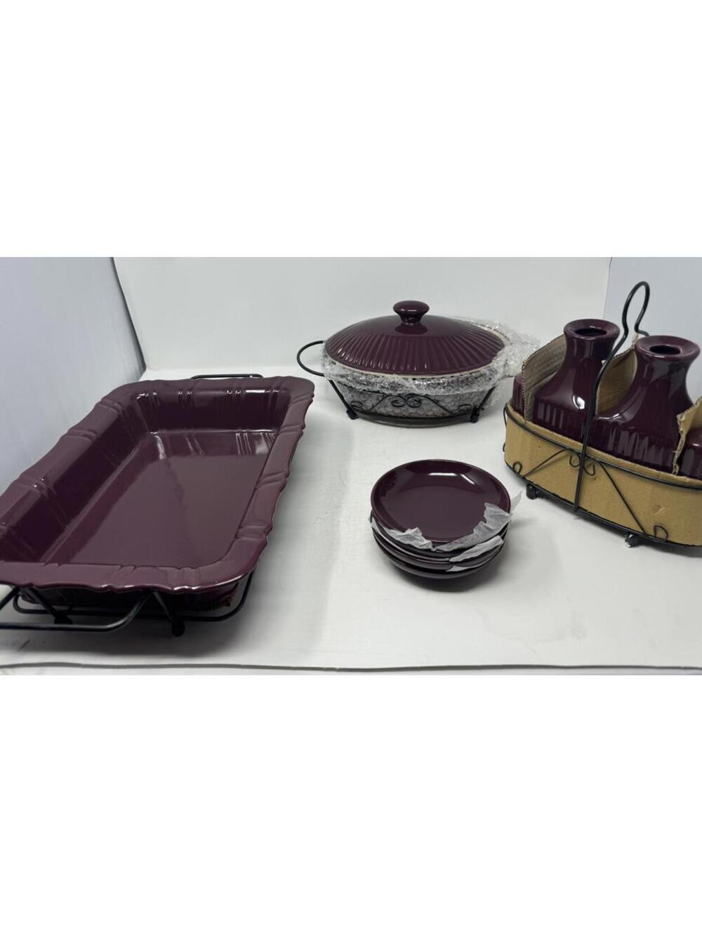Temptations Presentable Ovenware Gradual Fade Sampler Ceramic & Rattan 17 Piece